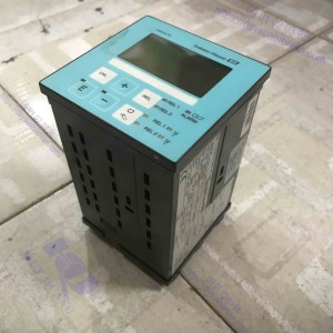 Sửa Chữa Endress+Hauser LIQUISYS-M Conductivity cond CLM223-CD0610